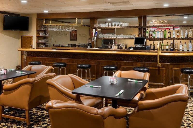 Broadway Inn & Suites أوكلاهوما سيتي المظهر الخارجي الصورة